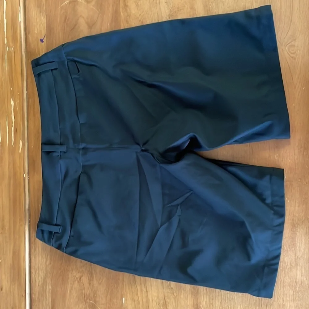 Nike Bermuda Shorts Size 6